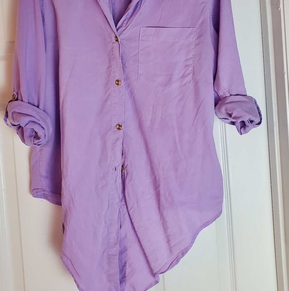 Shirt - Picture 2 of 4